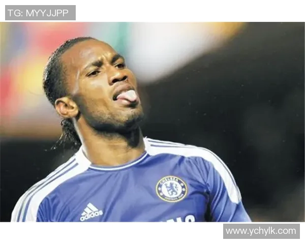 美国足球明星比兹利：从绿茵场到足坛传奇的成长之路